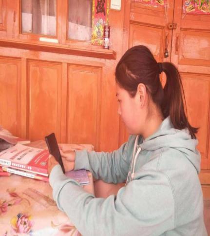  2020年3月23日  中共云南经济管理学院教育学院小学教育系第二党支部2020年3月“凝心聚力共抗疫情”支部党员大会 第 2 张