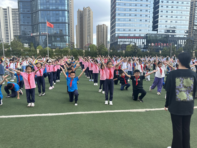 微信图片_20231012010845.png 微信图片_20231012010845.png