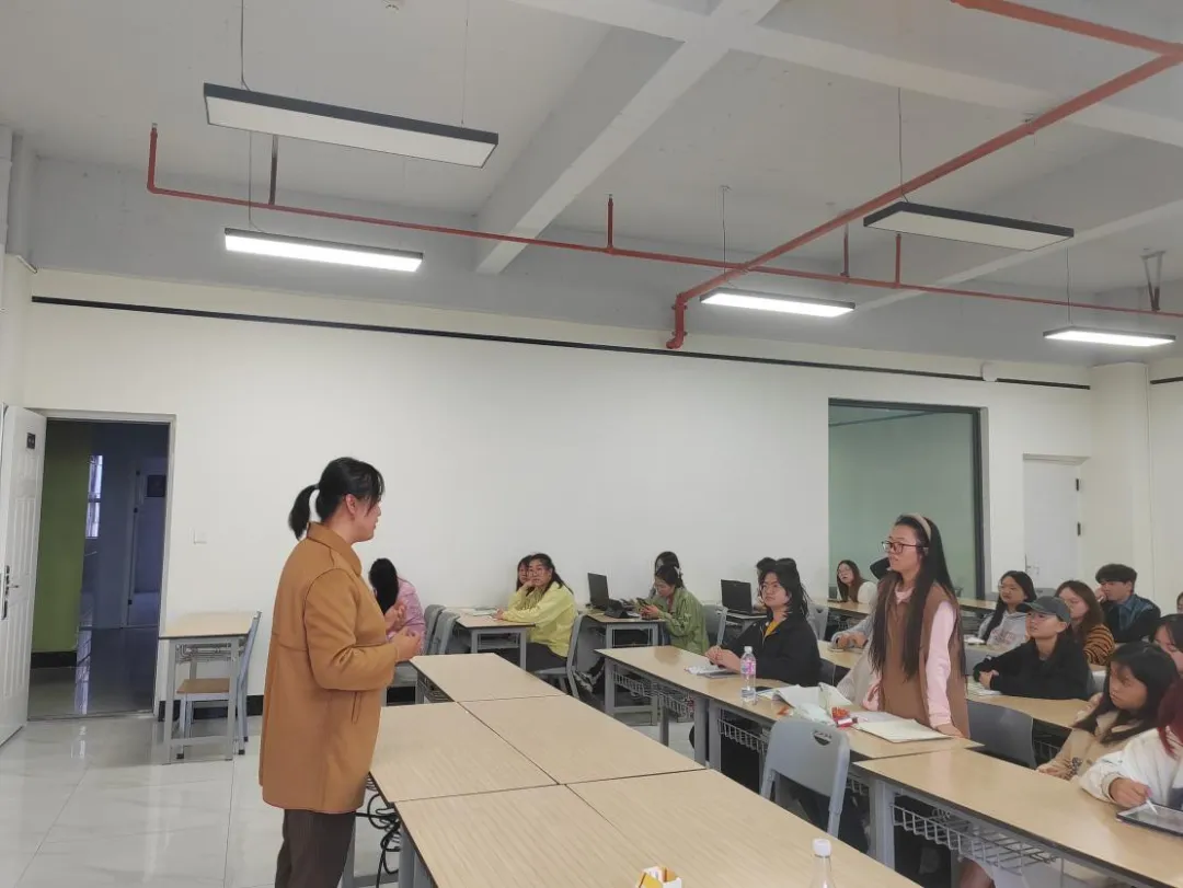 微信图片_20231125171358.png 微信图片_20231125171358.png