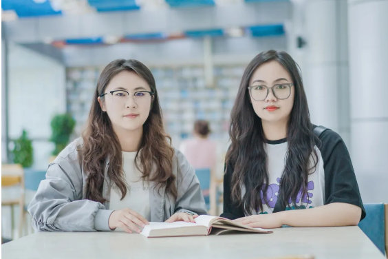 【魅力建工】-优秀×2!同宿舍两名女生上岸211,“研”值拉满! 第 1 张 【魅力建工】-优秀×2!同宿舍两名女生上岸211,“研”值拉满! 第 1 张