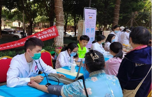 喜报!云南经济管理学院医学院1个基层党组织入选云南省高校第五批“一流党建”示范党组织 第 17 张 喜报!云南经济管理学院医学院1个基层党组织入选云南省高校第五批“一流党建”示范党组织 第 17 张