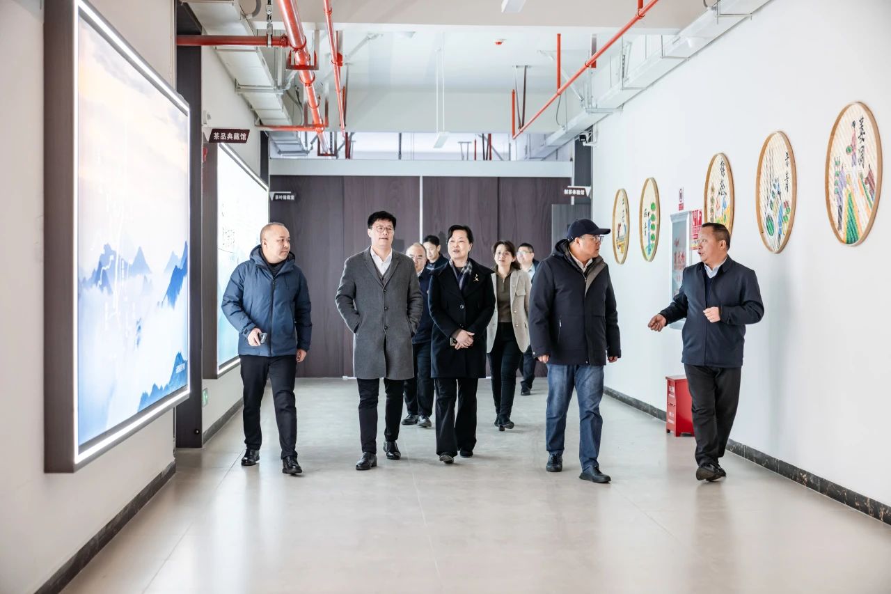 微信图片_20250106170151.jpg 常熟理工学院党委书记王培君一行莅临我校交流座谈 第 18 张