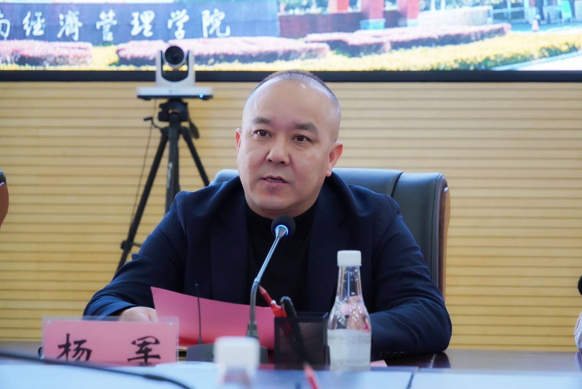 DSC08006.jpg DSC08006.jpg