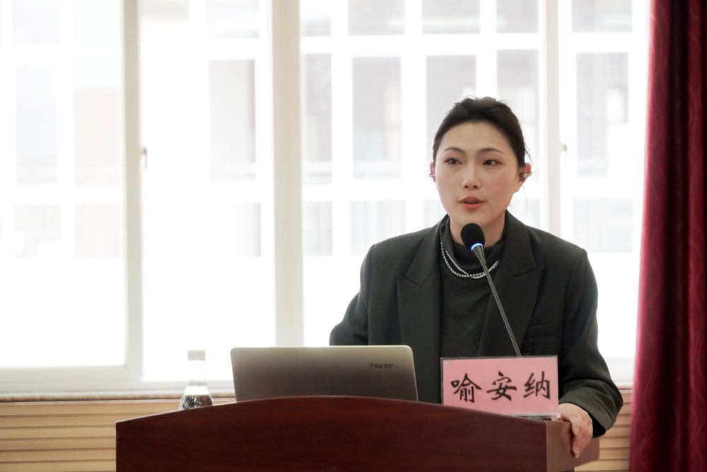 DSC08049-1.jpg DSC08049-1.jpg