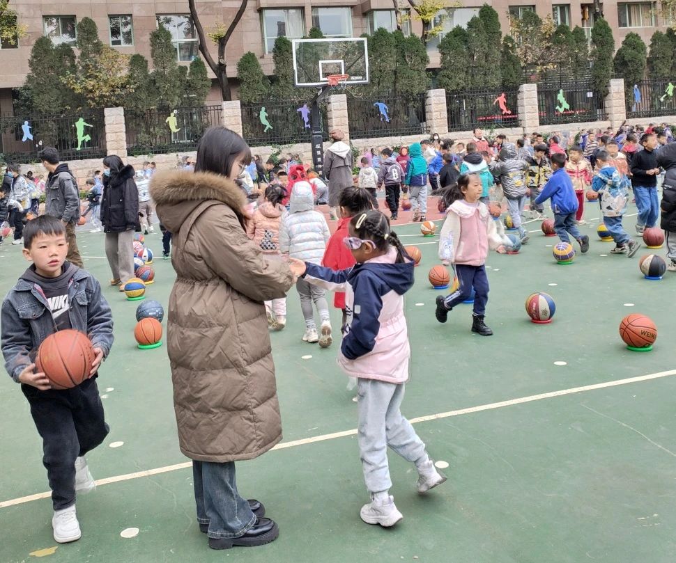 faaa55a55a693d69b51739c161fcd945.jpg faaa55a55a693d69b51739c161fcd945.jpg